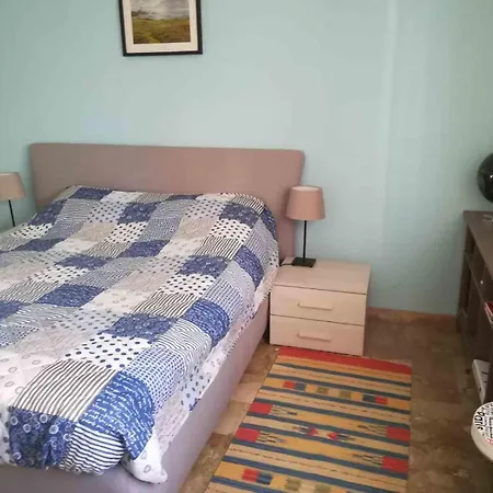 Bellissimo, Elegante Vicino Al Po Apartamento